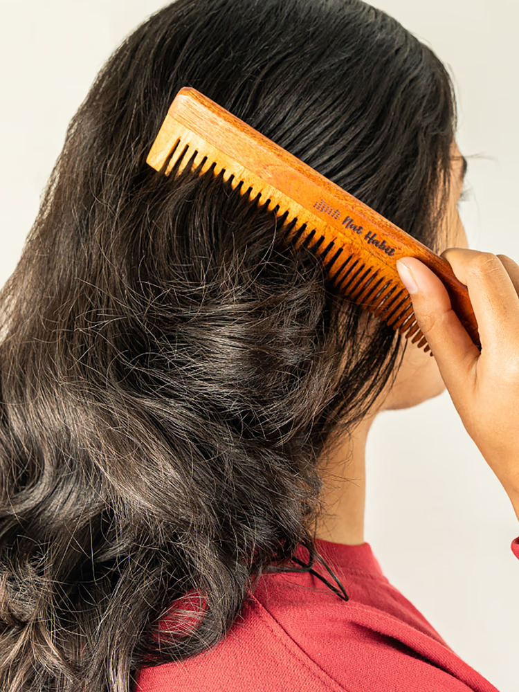 Using Neem Comb